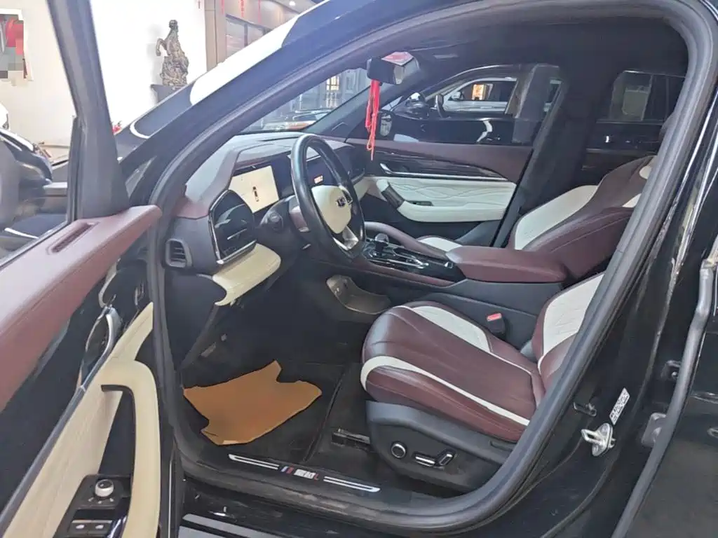 Geely Xingyue L — миниатюра 16