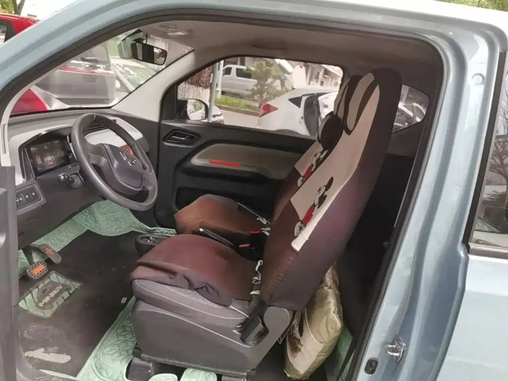Wuling MINIEV — миниатюра 15