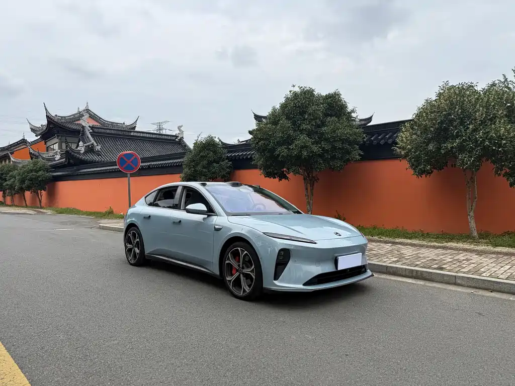 NIO ET5 — миниатюра 3