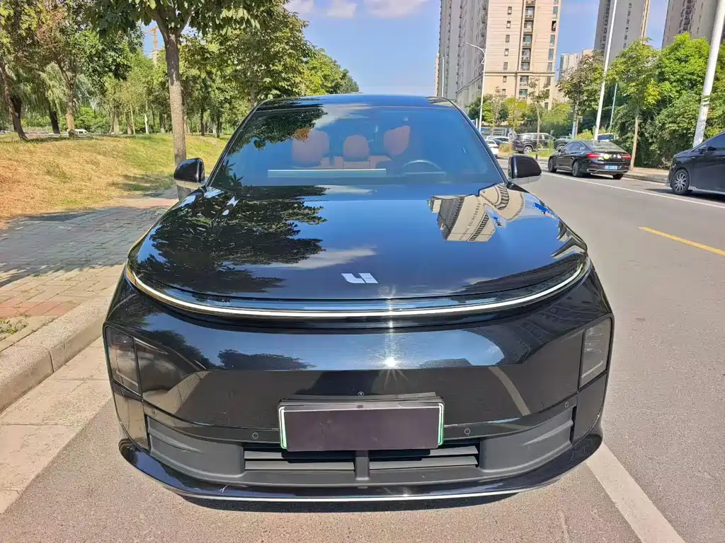 Li Auto Li L6 — миниатюра 2