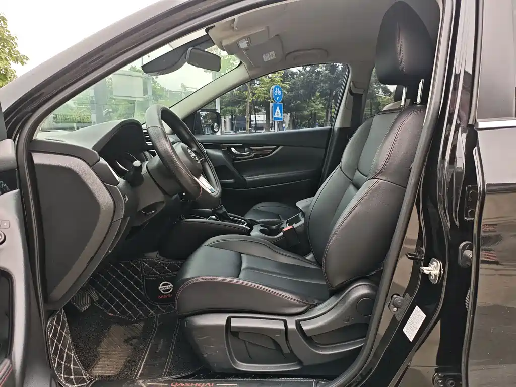 Nissan Qashqai — миниатюра 5