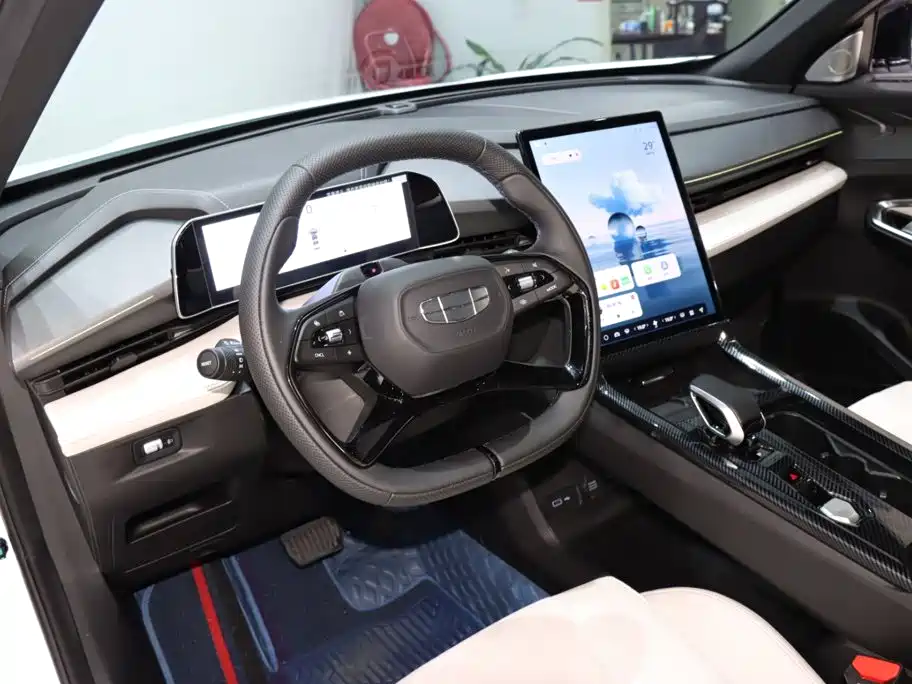 Geely Boyue — миниатюра 10