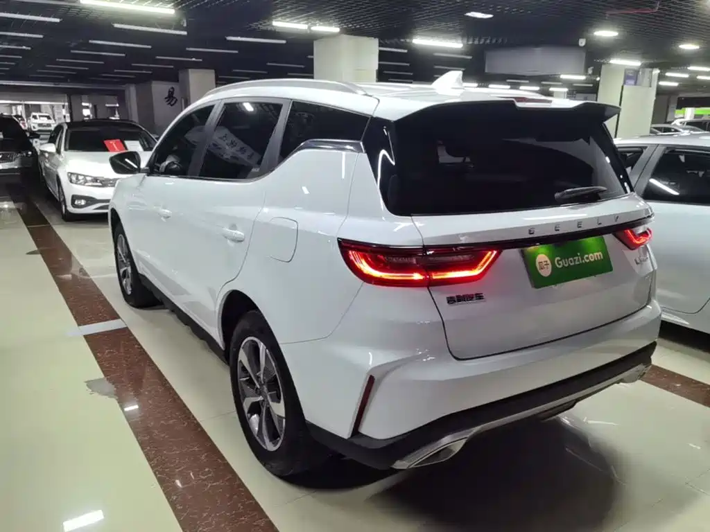 Geely Haoyue PRO — миниатюра 5