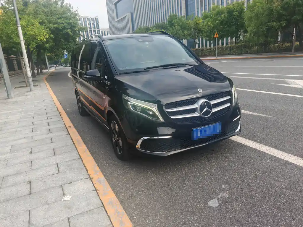 Mercedes-Benz V-Class — миниатюра 3