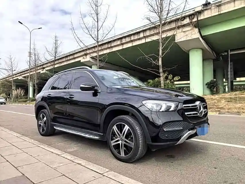 Mercedes-Benz GLE (Import) — миниатюра 3