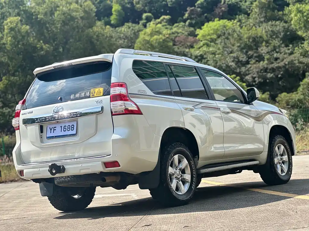 Toyota Prado — миниатюра 5