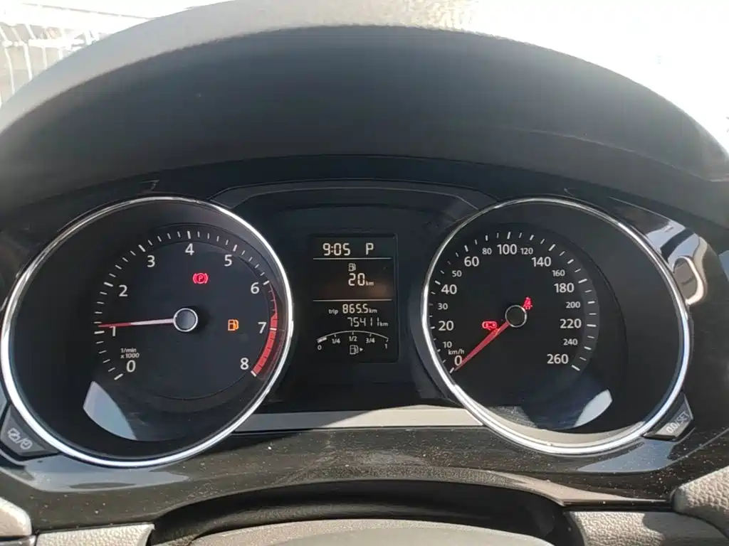 Volkswagen Sagitar — миниатюра 12