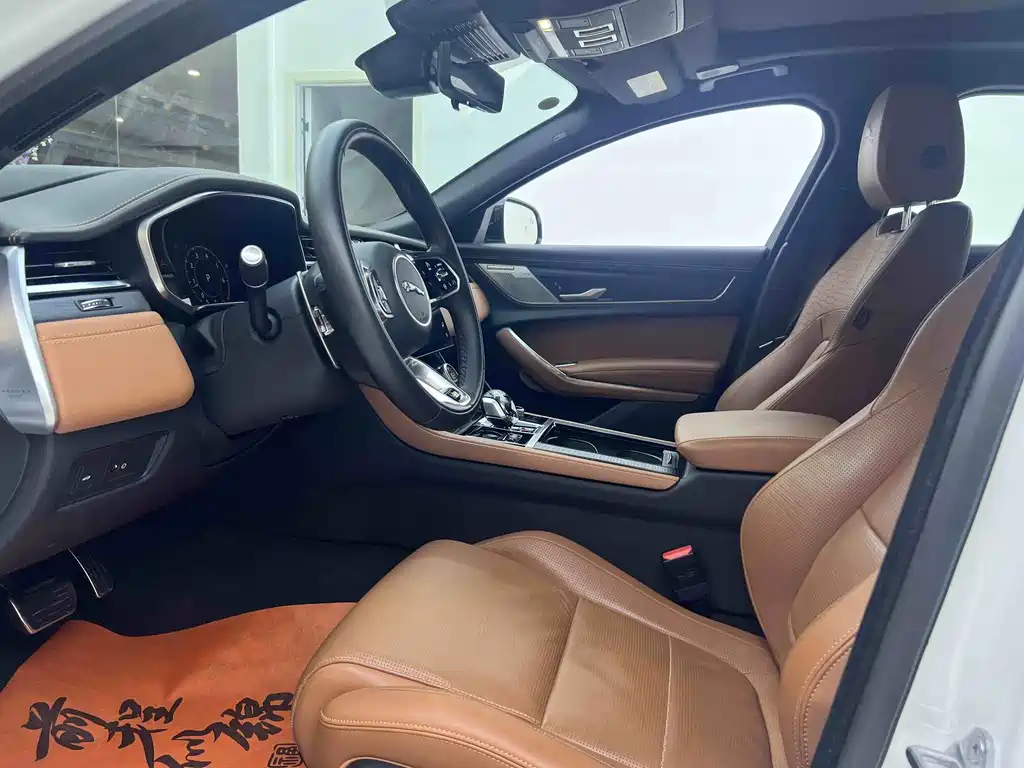 Jaguar XFL — миниатюра 20