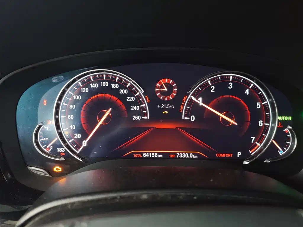 BMW 5 Series — миниатюра 5