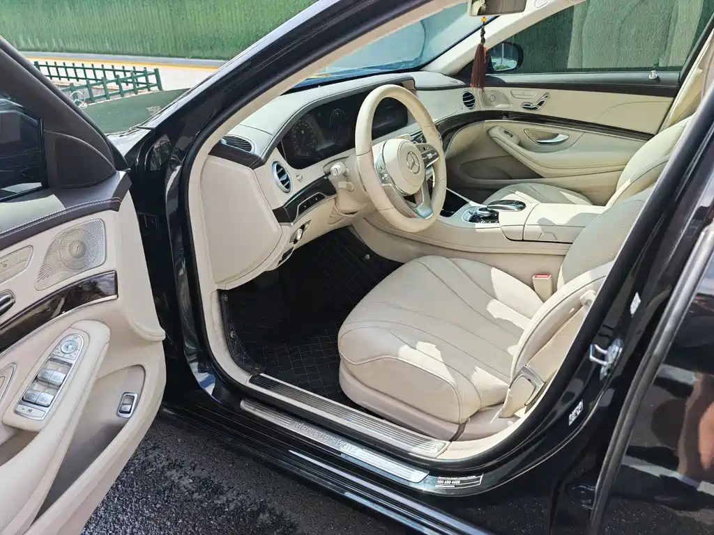 Mercedes-Benz S-Class — миниатюра 11