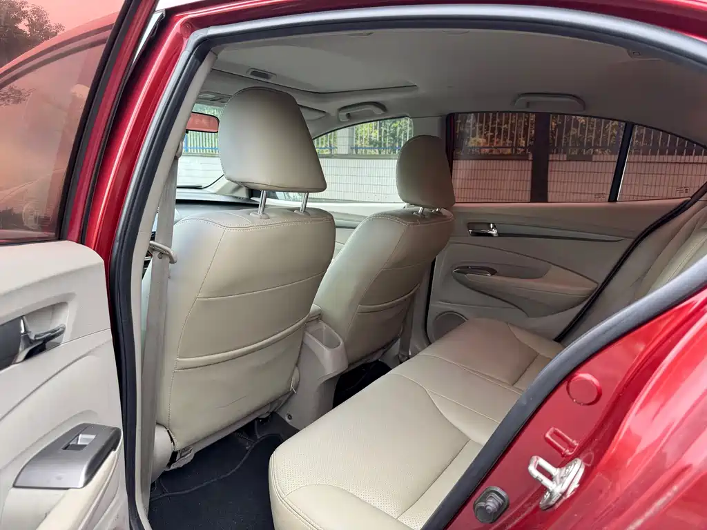 Honda City Classic — миниатюра 8