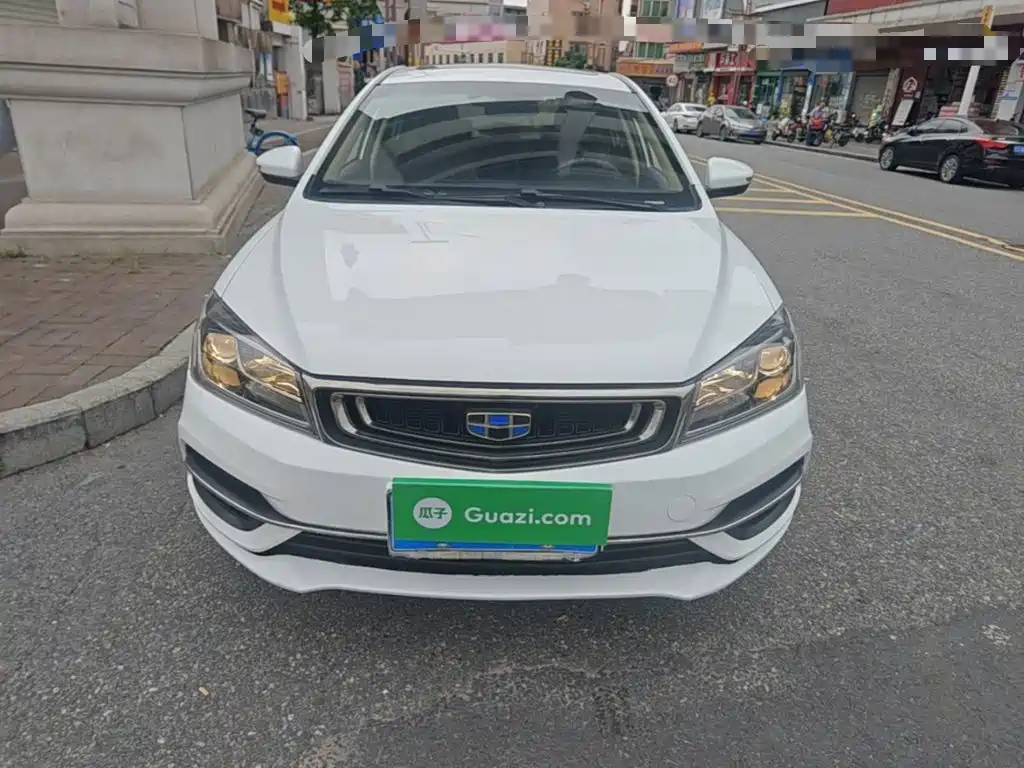 Geely Emgrand — миниатюра 3