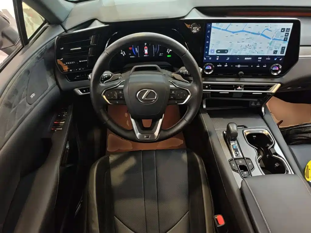Lexus RX — миниатюра 15