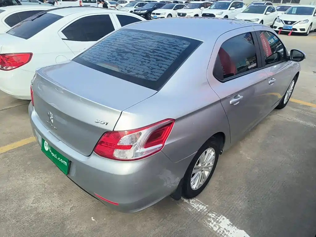 Peugeot 301 — миниатюра 7