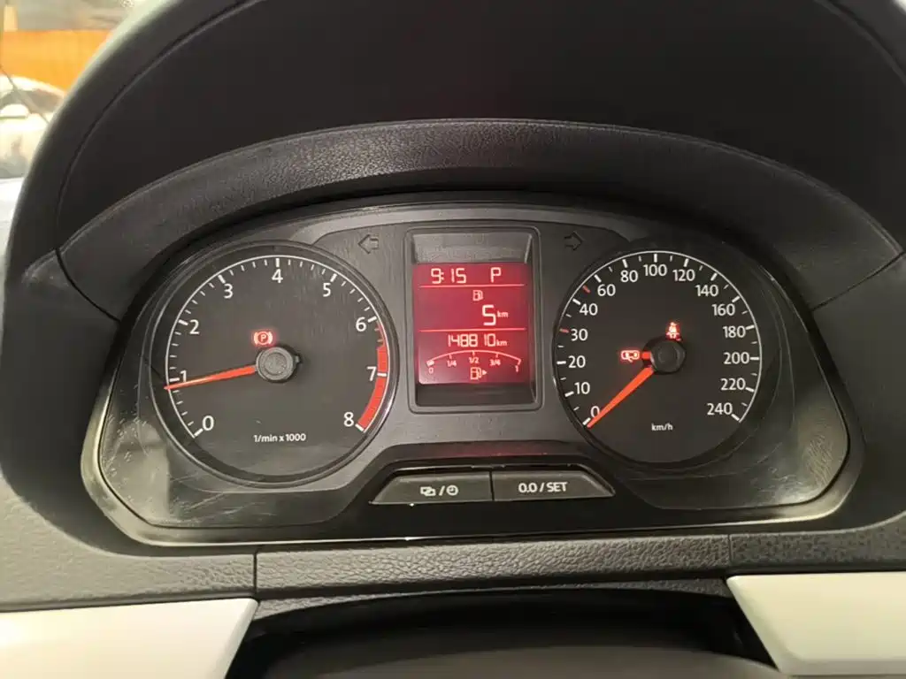 Volkswagen Jetta — миниатюра 12