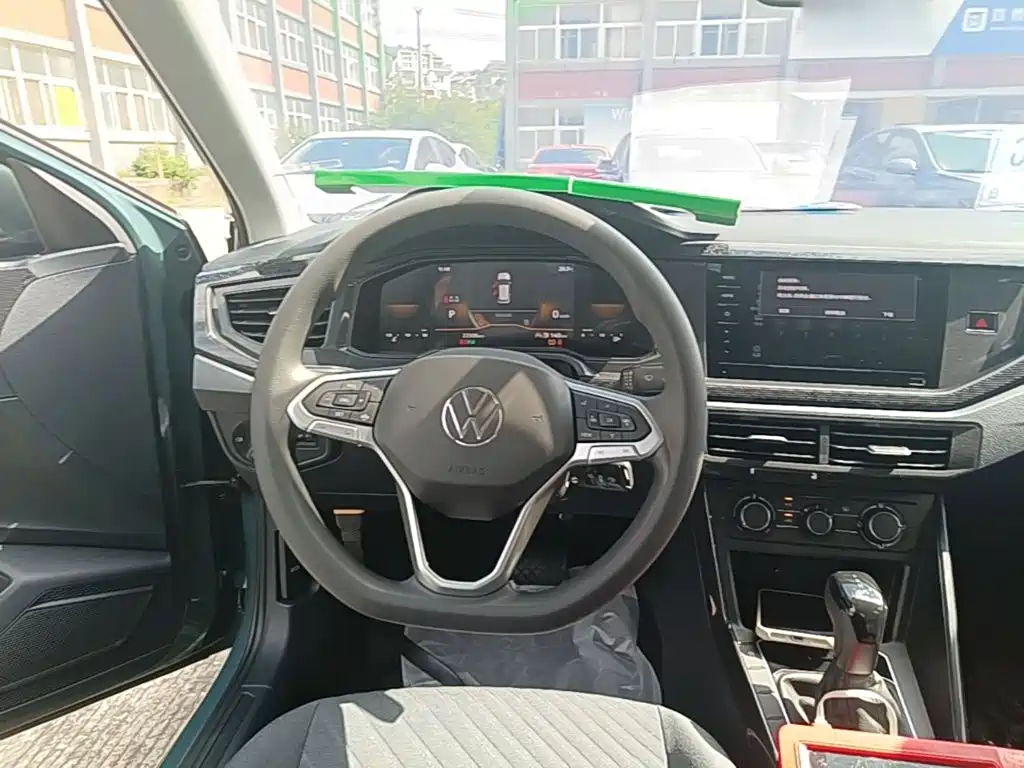 Volkswagen Lavida — миниатюра 11