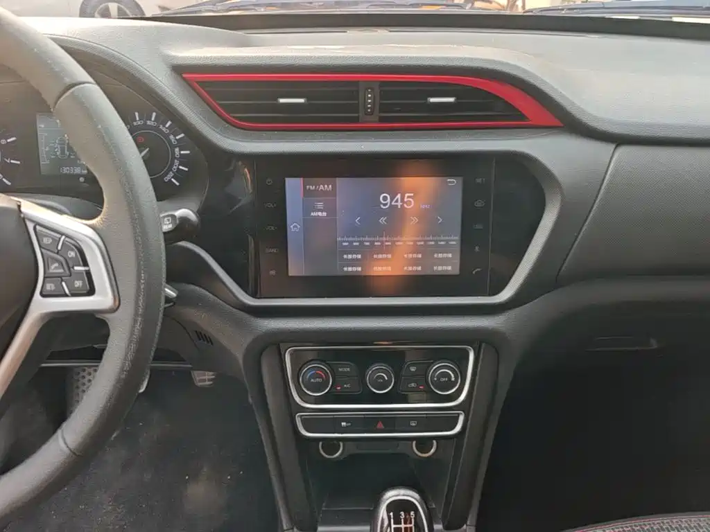 Chery Tiggo 3 — миниатюра 13