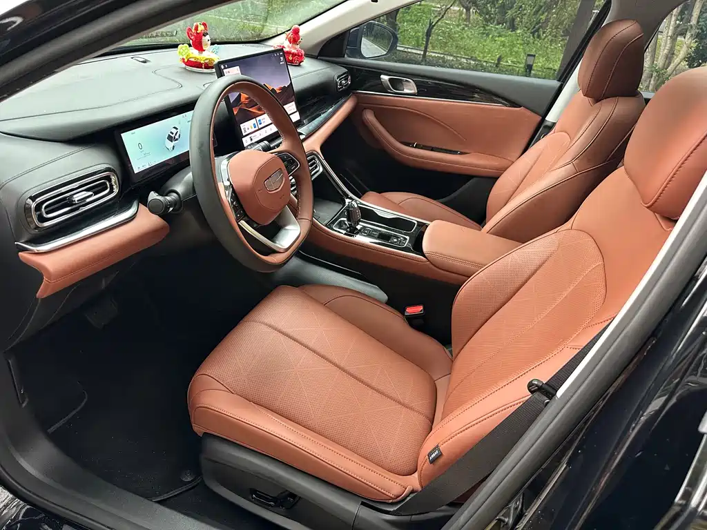 Geely Emgrand — миниатюра 5