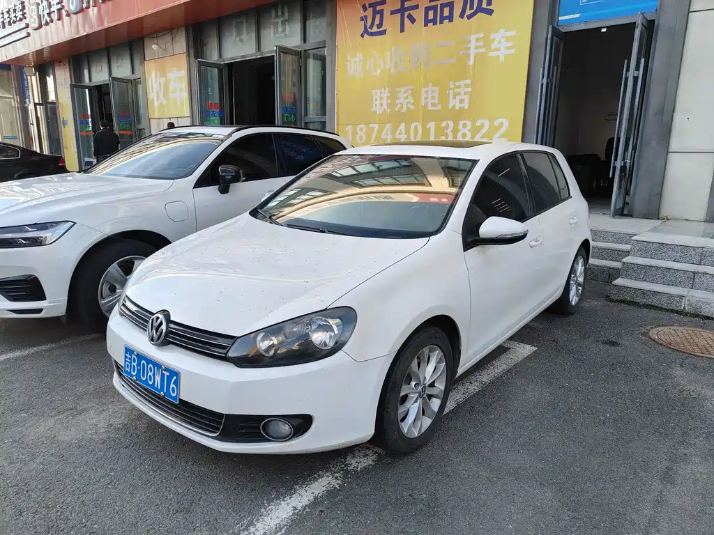 Volkswagen Golf 2014