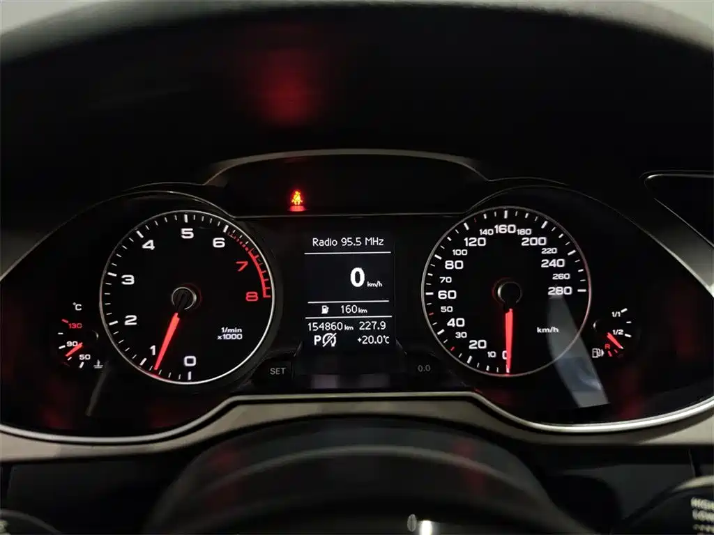 Audi A4L — миниатюра 10