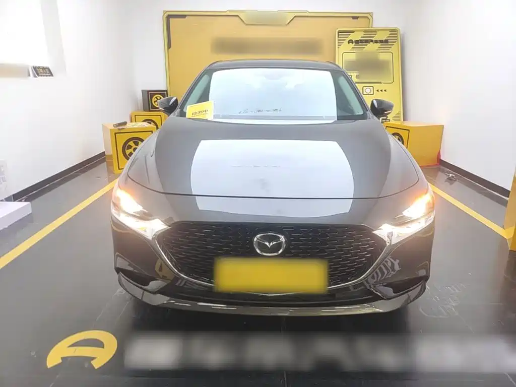 Mazda 3 Axela — миниатюра 3