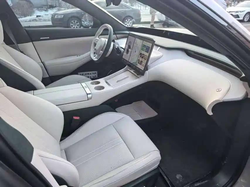 XIAOMI CAR XIAOMI YU7