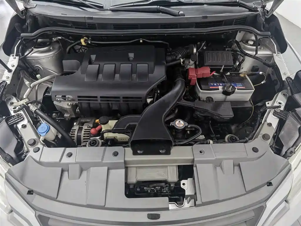 Venucia D50 2014 1.6L MT