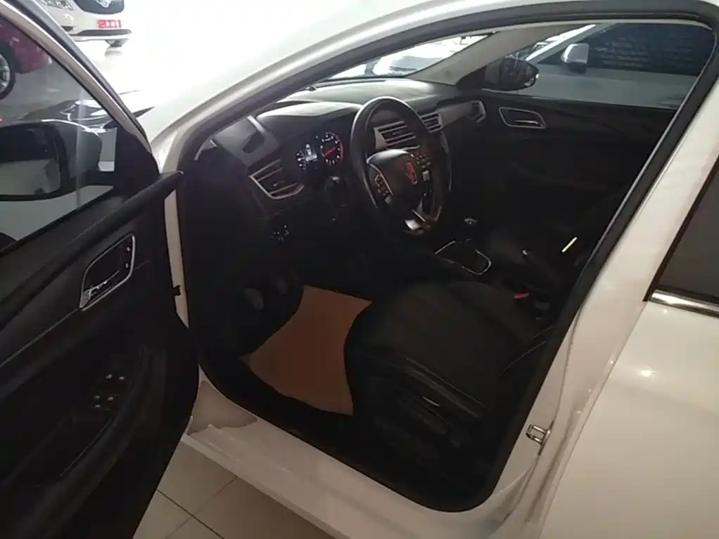 Roewe i5 — миниатюра 15