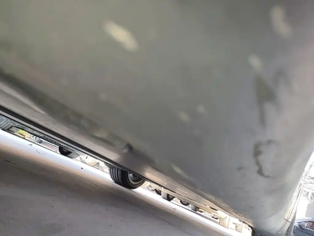 Tesla Model Y — миниатюра 22