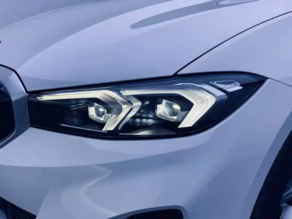 BMW i3 — миниатюра 6