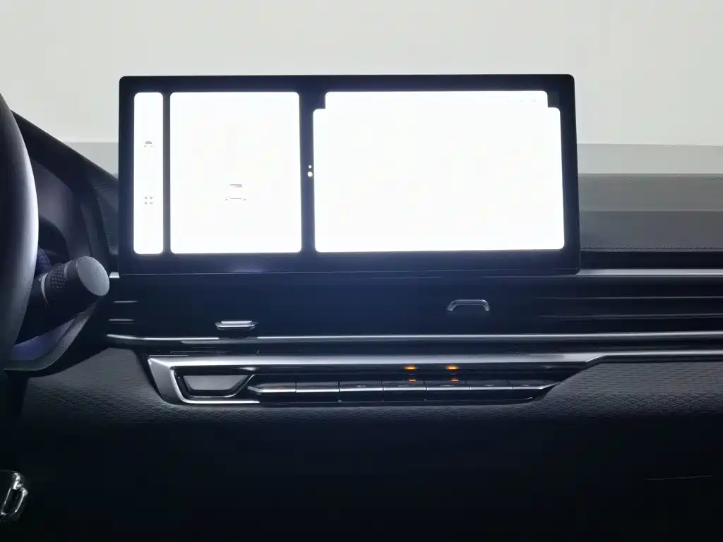 Geely Emgrand — миниатюра 12