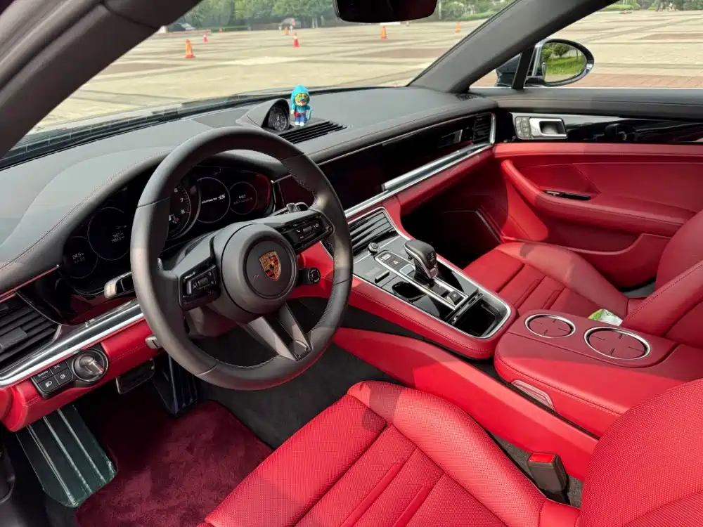 Porsche Panamera — миниатюра 5