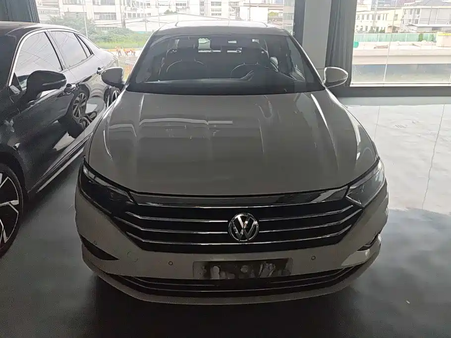 Volkswagen Sagitar — миниатюра 2