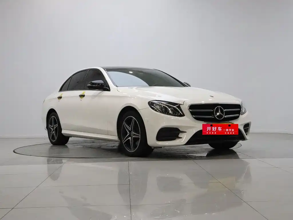 Mercedes-Benz E-Class — миниатюра 3