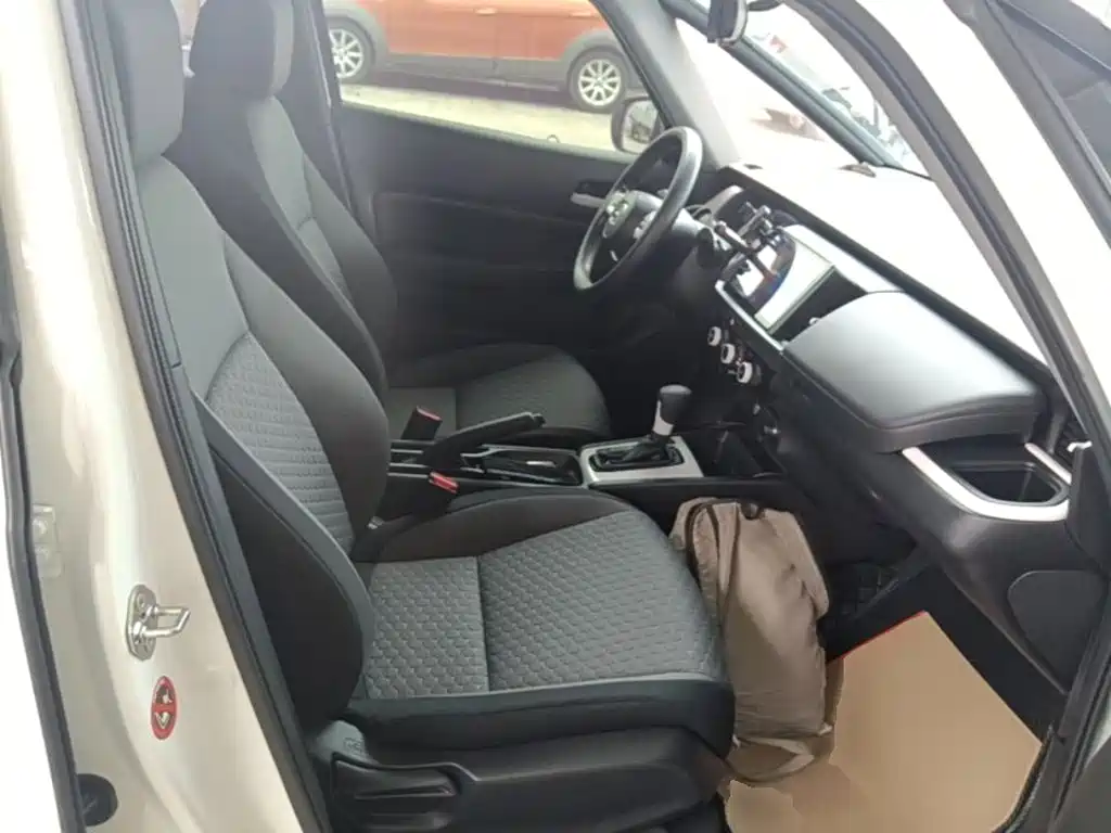Honda Fit — миниатюра 25