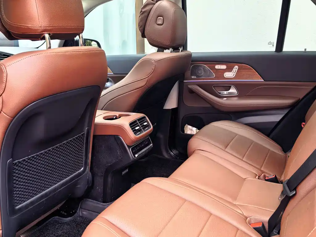Mercedes-Benz GLE (Import) — миниатюра 4