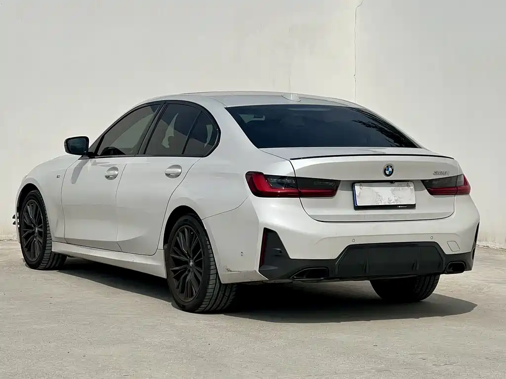 BMW 3 Series — миниатюра 4