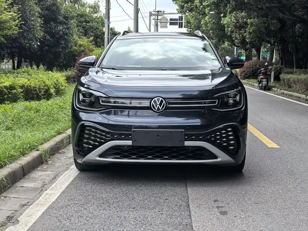 Volkswagen ID.6 Crozz — миниатюра 2