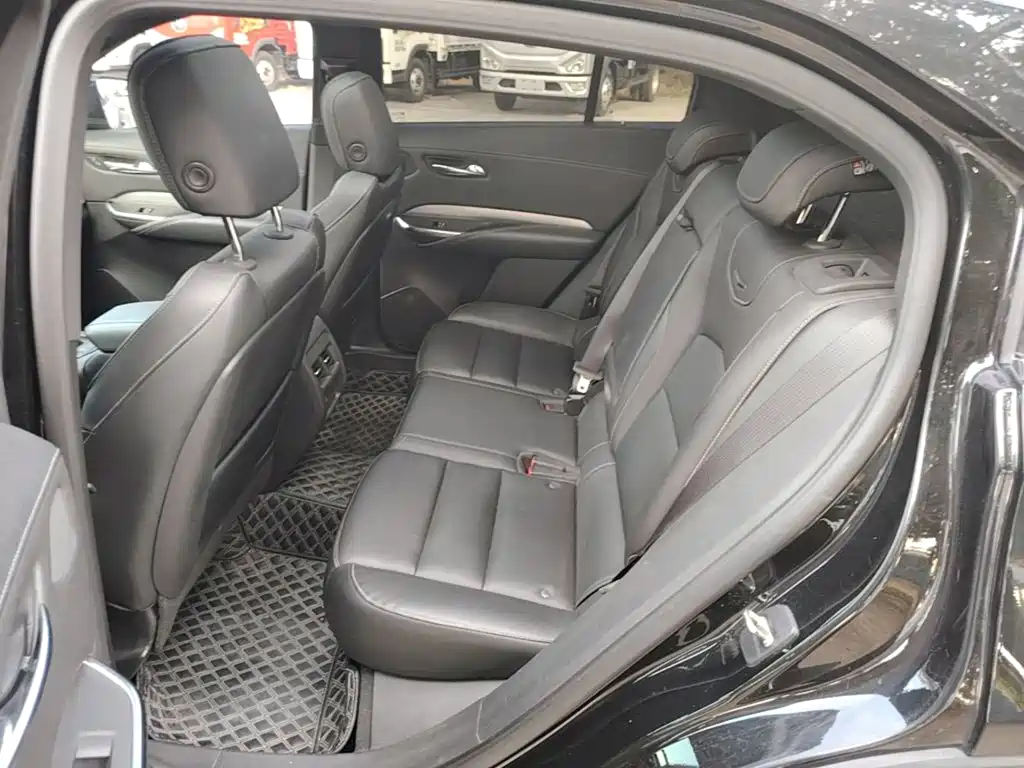 Cadillac XT4 — миниатюра 17