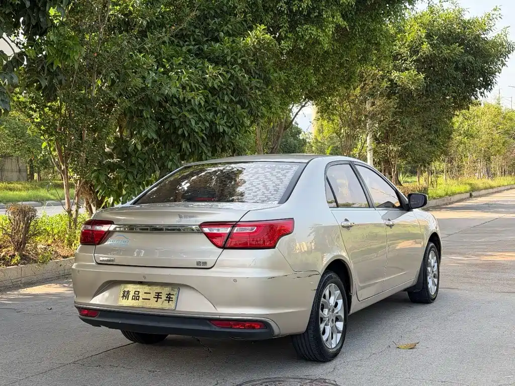 Geely Vision — миниатюра 9
