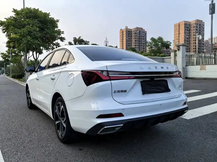 Roewe i5 — миниатюра 14