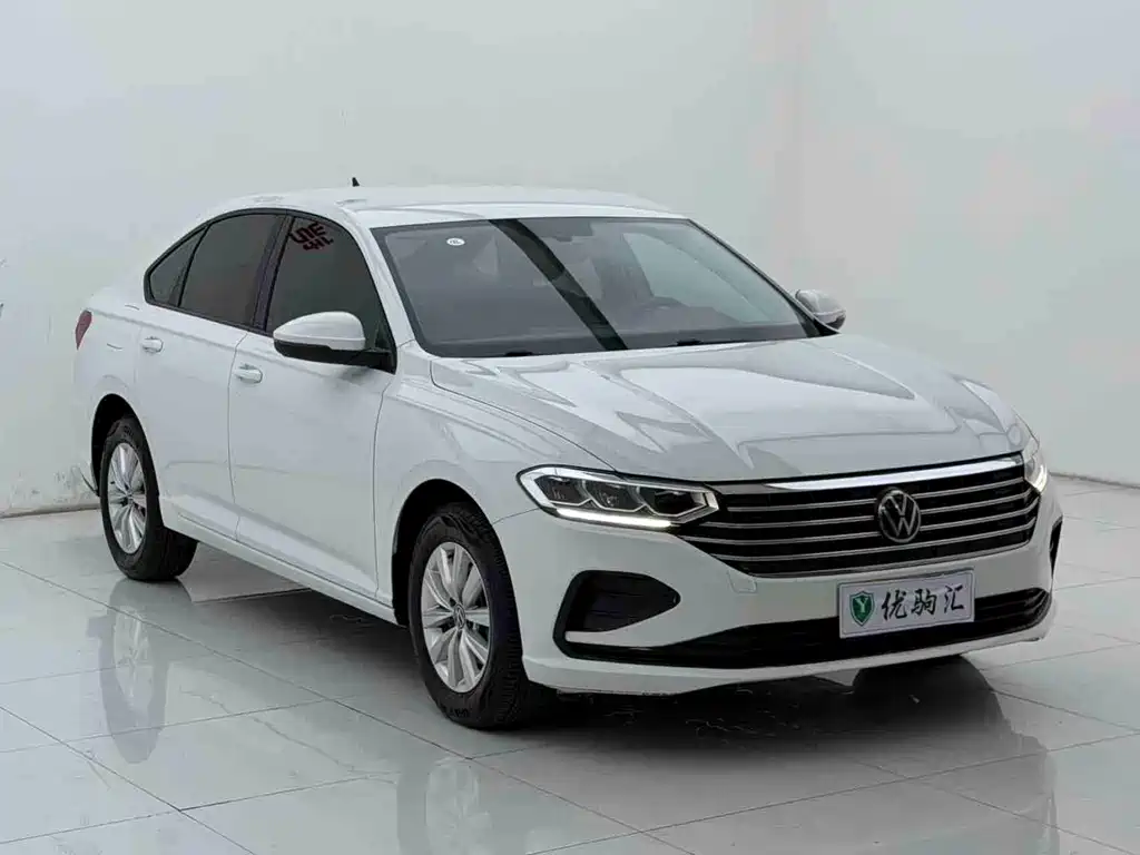 Volkswagen Lavida — миниатюра 2