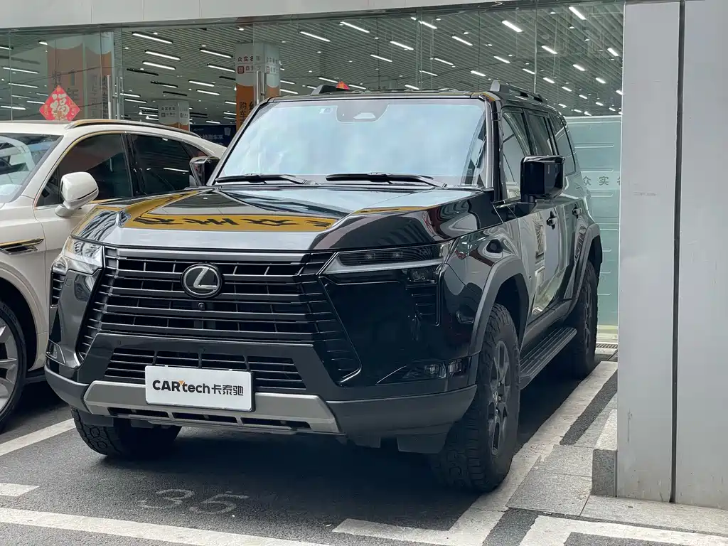 Lexus GX