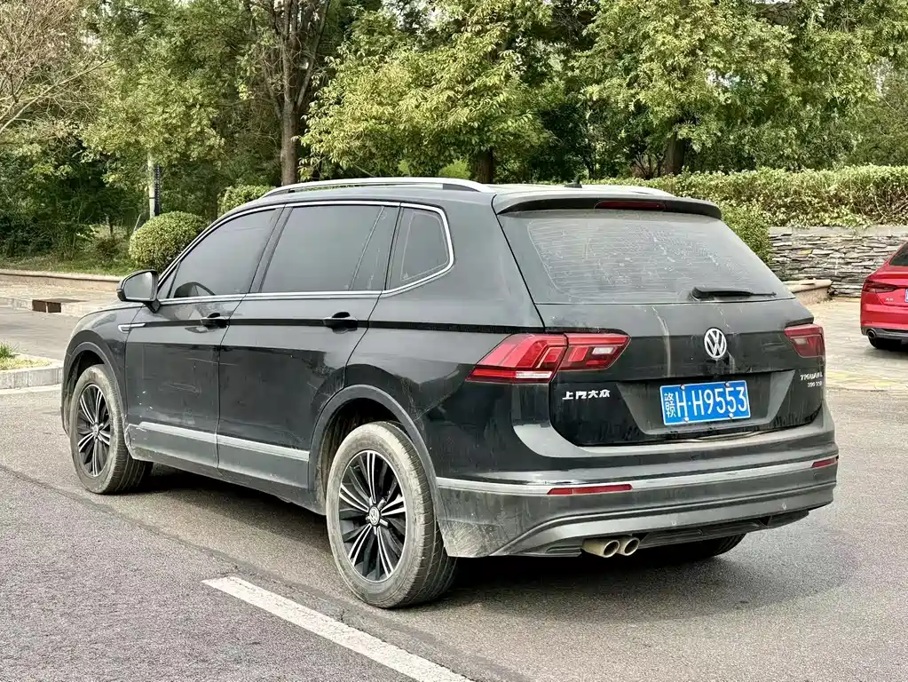 Volkswagen Tiguan L — миниатюра 6
