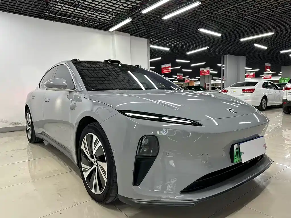 NIO NIO ET5