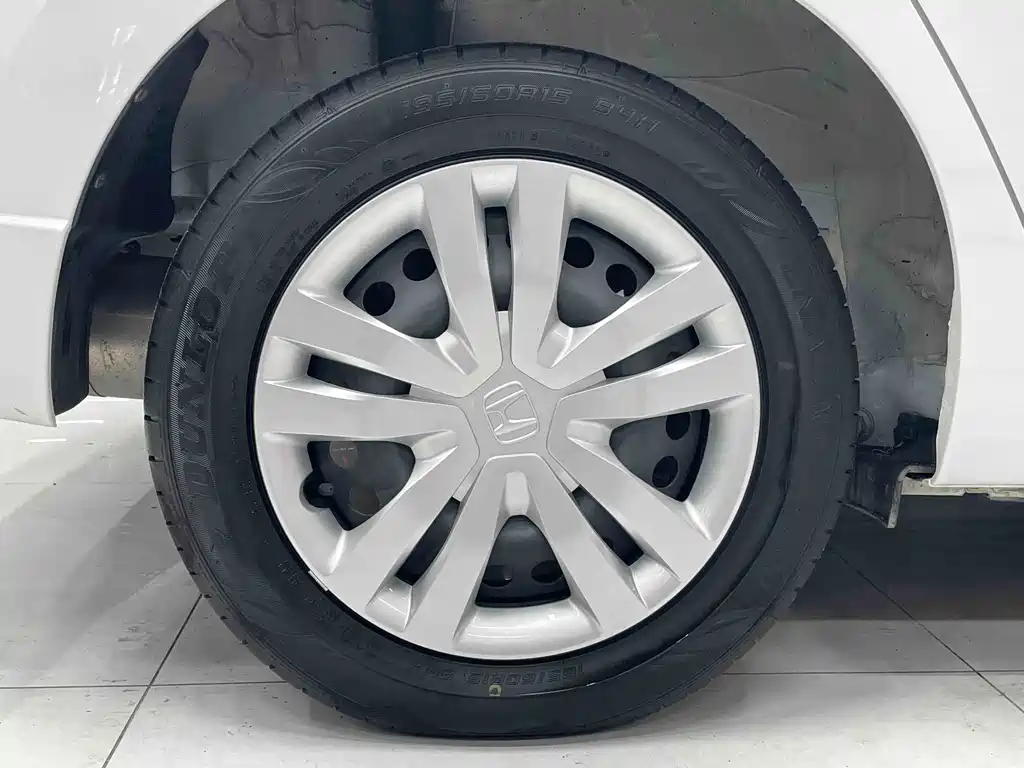 Honda Fit — миниатюра 15