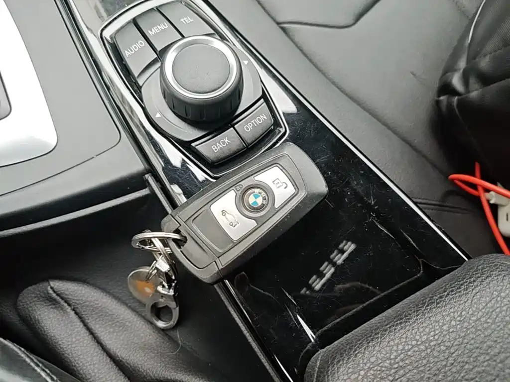 BMW 3 Series — миниатюра 9