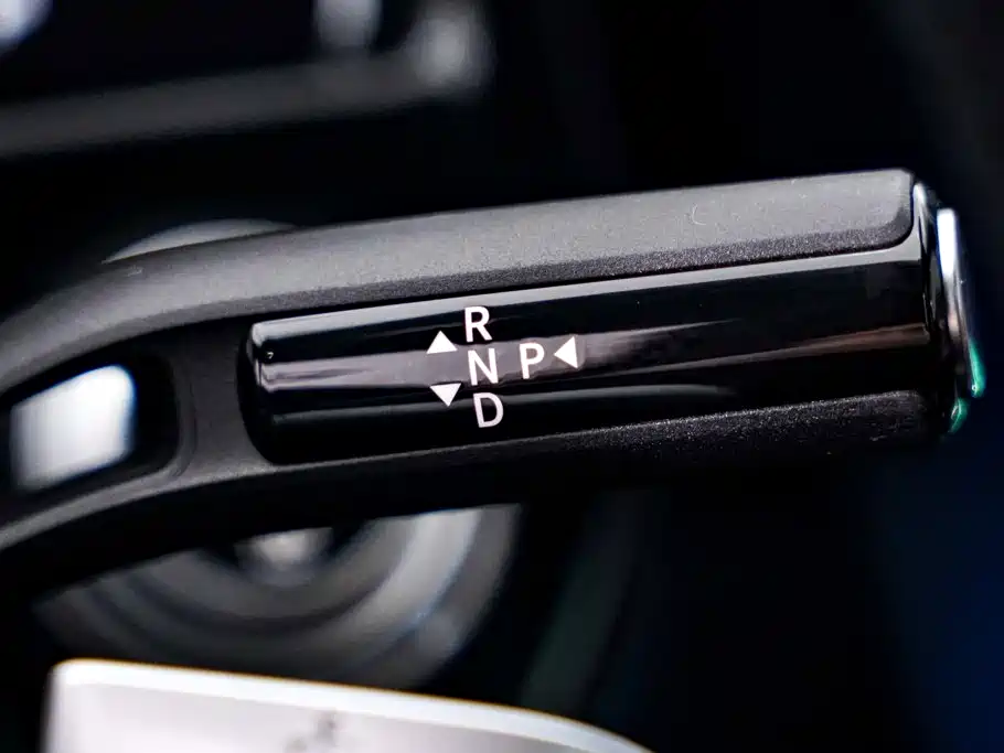 Mercedes-Benz E-Class — миниатюра 20