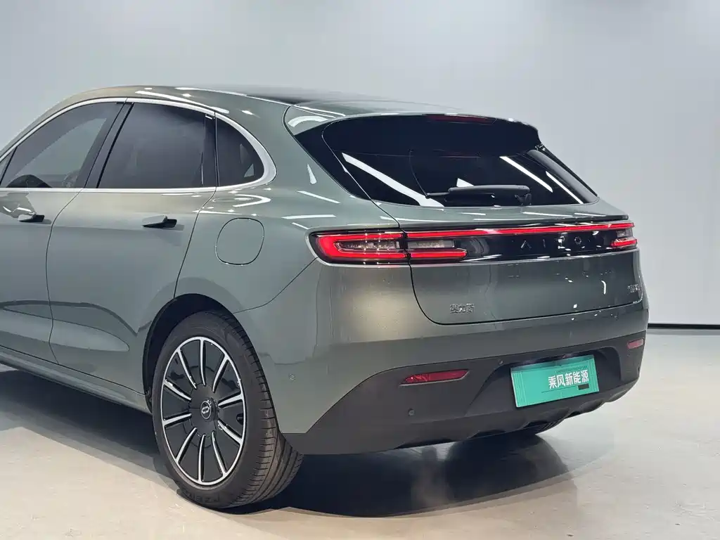 AITO ASK THE WORLD M5