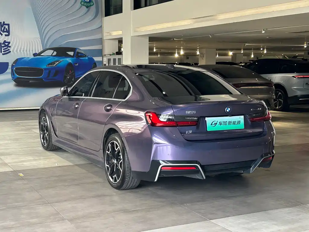 BMW i3 — миниатюра 9
